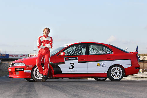 Niek Oude Luttikhuis met de ex Carisma van Kalff in ETCC